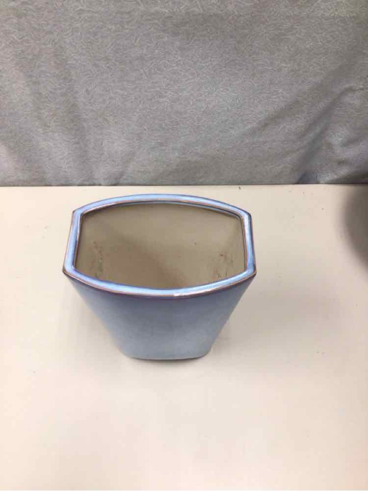 LIGHT BLUE SQUARE VASE
