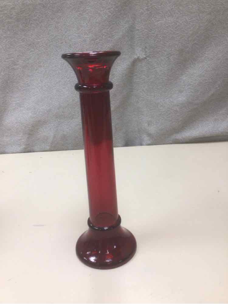 RED GLASS CANDLE STAND