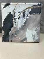 WHITE BLACK GOLD ABSTRACT PIC