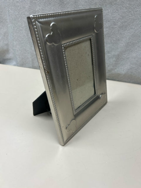 METAL MICKEY HEAD PIC FRAME