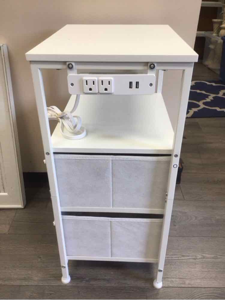 WHITE CLOTH MULTI-DRAWER NIGHTSTAND