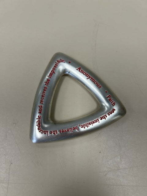 METAL TRIANGLE W/QUOTE