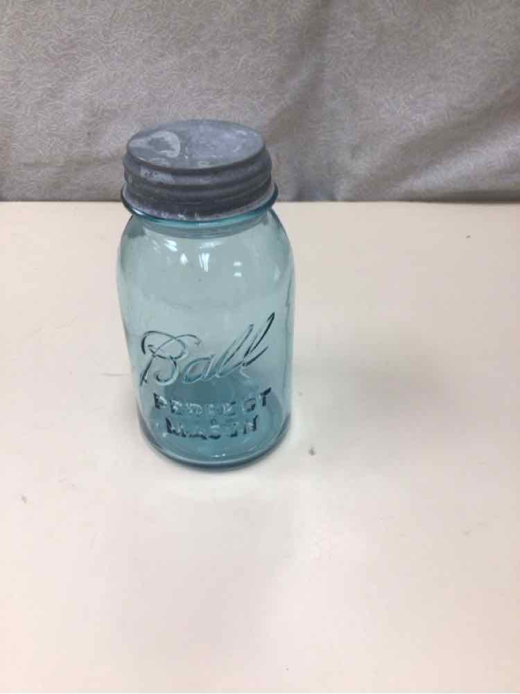 MASON JAR W/METAL LID