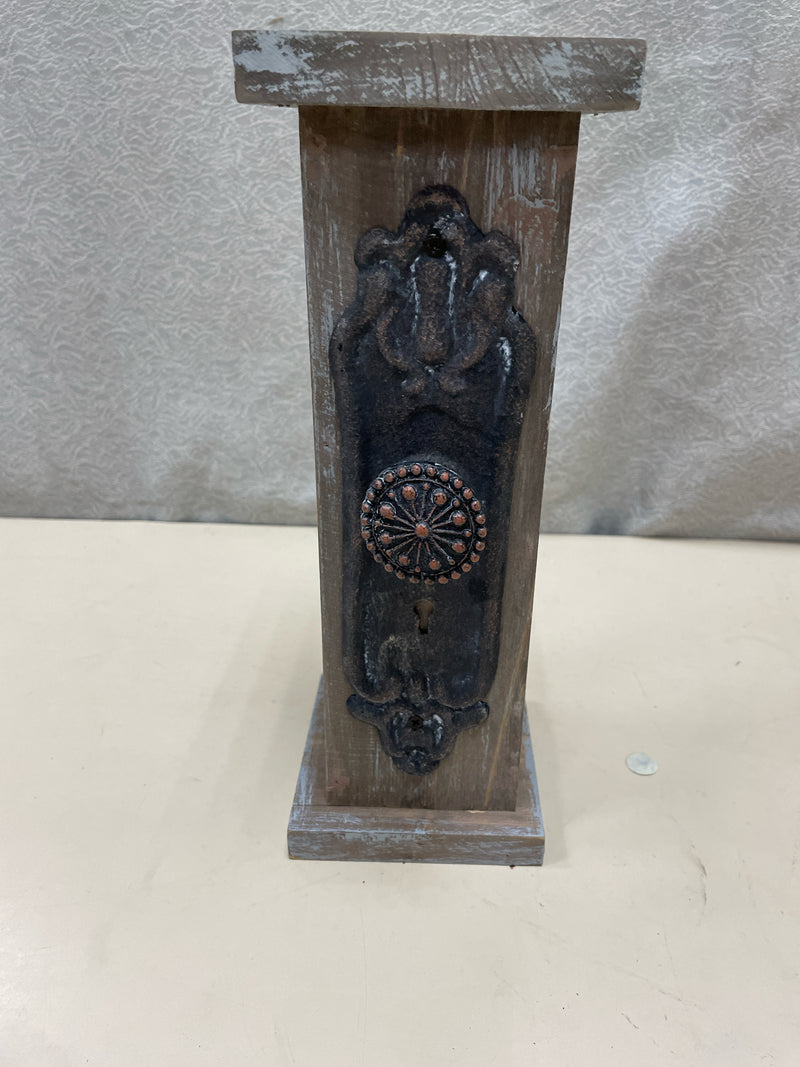 WOOD CANDLESTAND W/KNOB