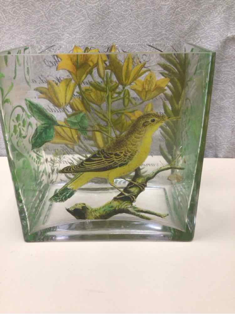SQUARE GLASS VASE W/BIRD AND FLORAL DESIGN