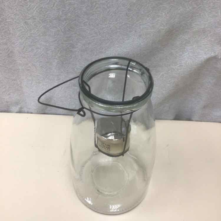 CLEAR GLASS LANTERN W/TEA LIGHT