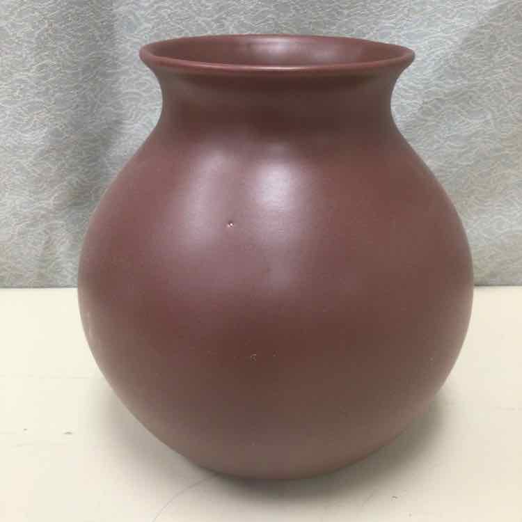 DARK CERAMIC VASE