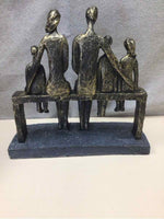 FAMILY ON BENCH