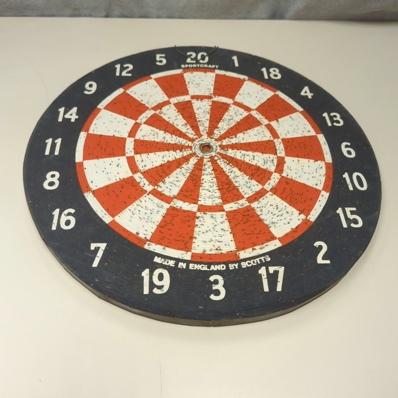 VINTAGE 2 SIDED DART BOARD