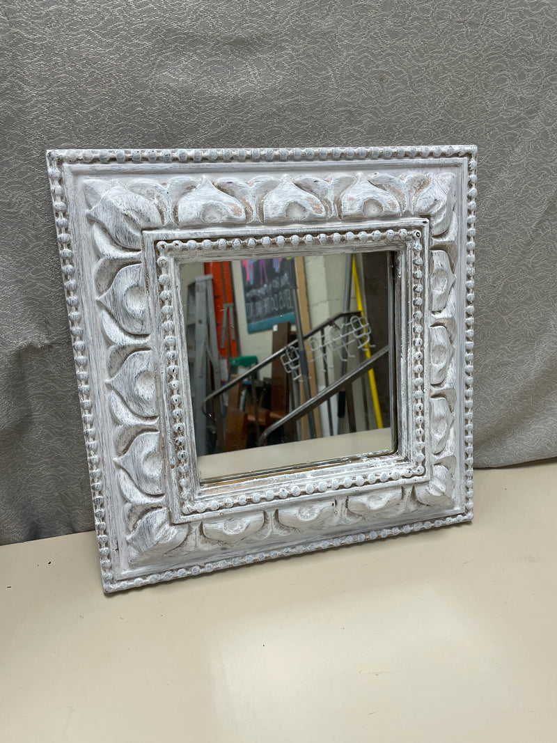SMALL WALL MIRROR WITH WOOD FRAME