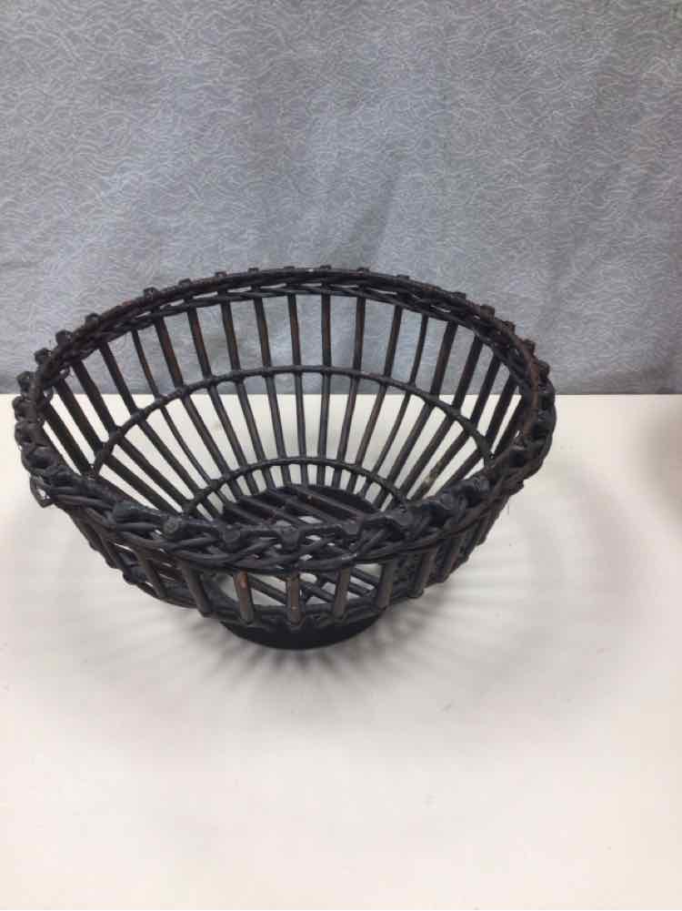 DARK WOOD BASKET BOWL