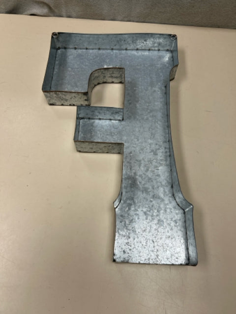LARGE METAL "F"