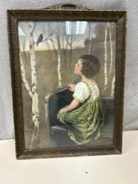 GIRL W/BIRD PIC