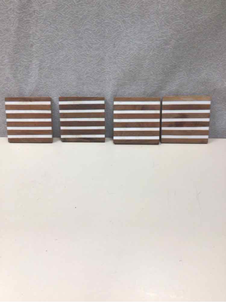 4 WOOD/WHITE STONE COASTERS