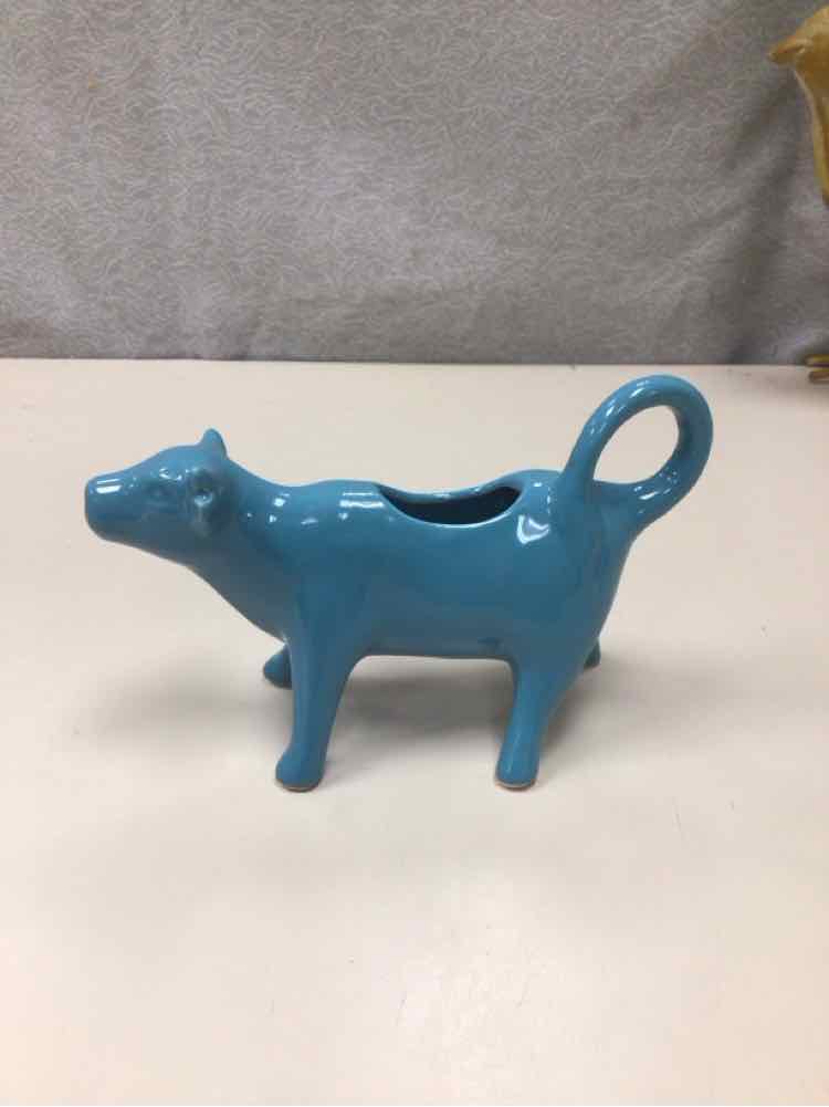 BLUE COW CREAM PITCHER