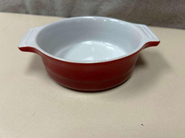 SMALL ROUND SERVING DISH