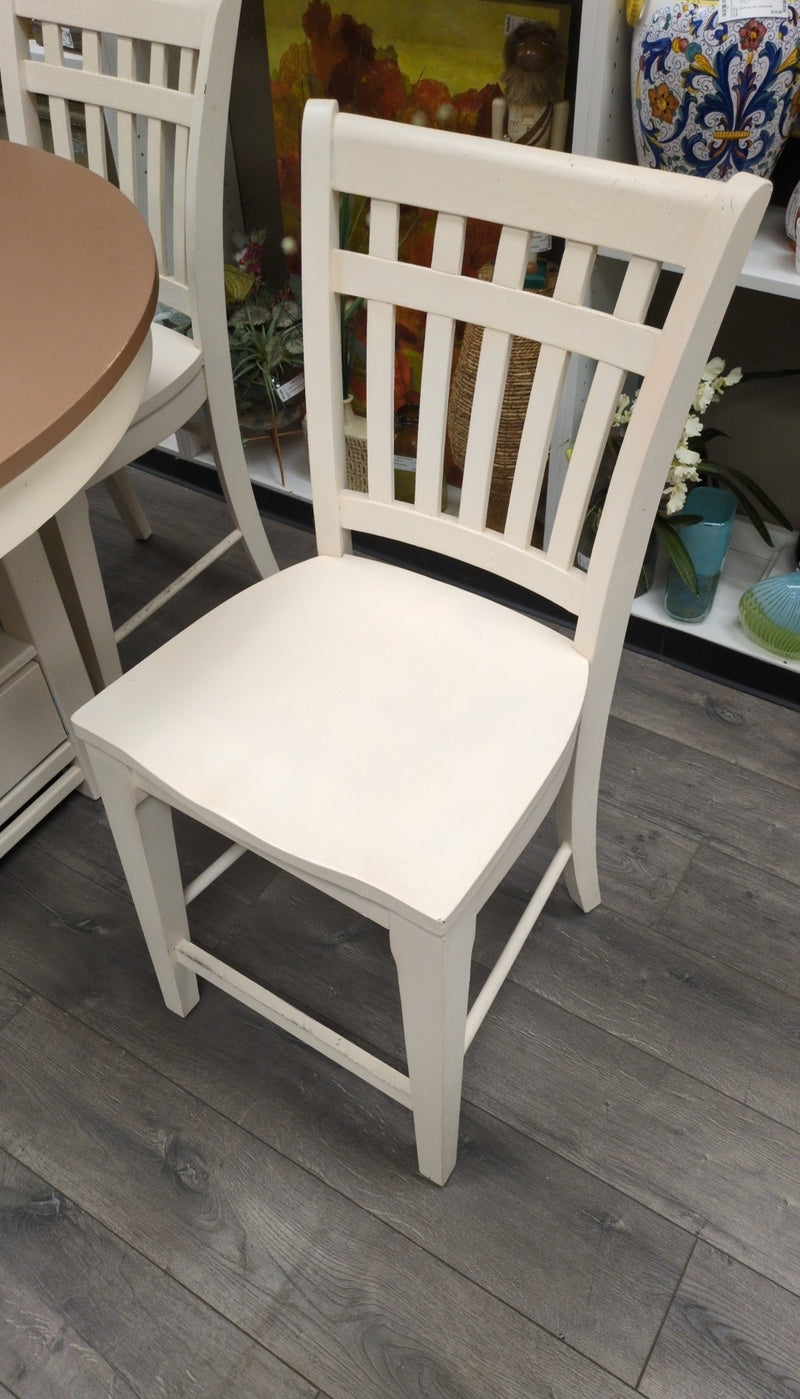 ROUND WHITE/BROWN TABLE W/4 CHAIRS