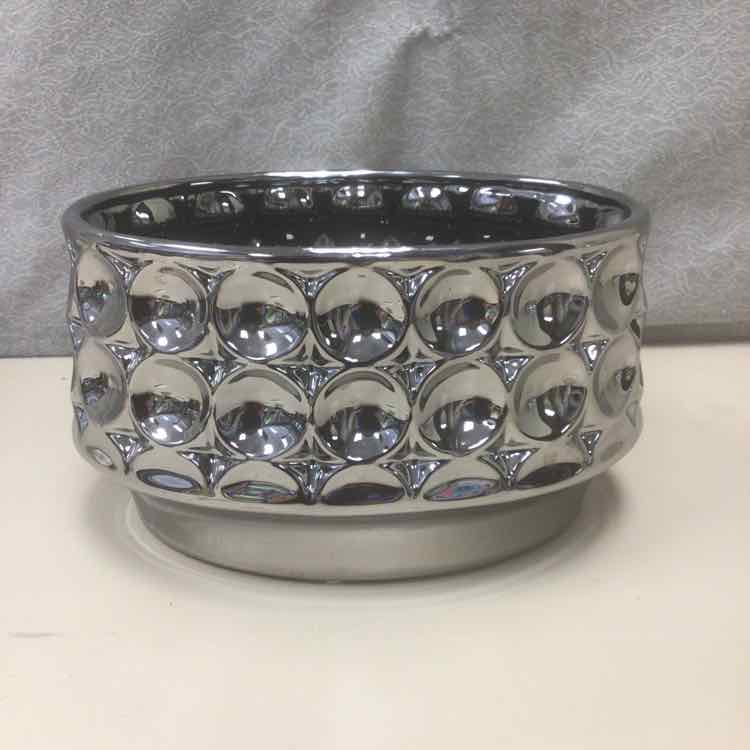WIDE SILVER BUBBLE VASE