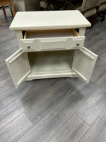 WHITE NIGHTSTAND W/DRAWER & CABINET