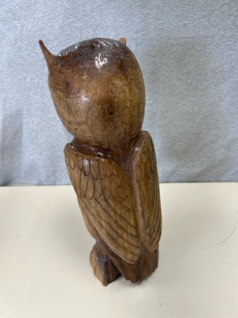 CARVED WOOD OWL STATUE