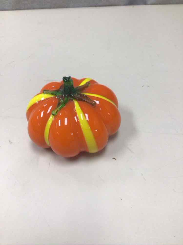 ORANGE YELLOW BLOWN GLASS PUMPKIN