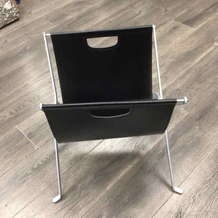 BLACK LEATHER METAL MAGAZINE RACK