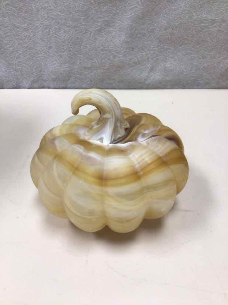 GLASS PUMPKIN DECORATION