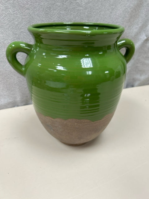 GREEN/BROWN VASE W/HANDLES