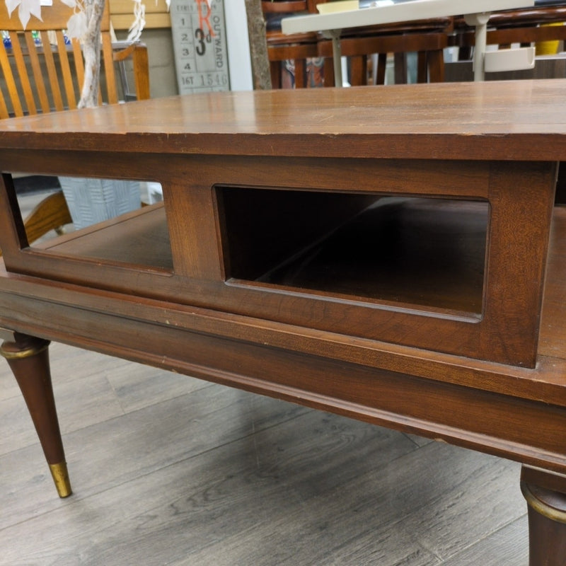 MID CENTURY MODERN WOOD END TABLE