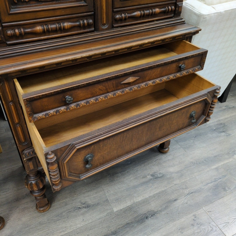 VINTAGE HARD WOOD CABINET