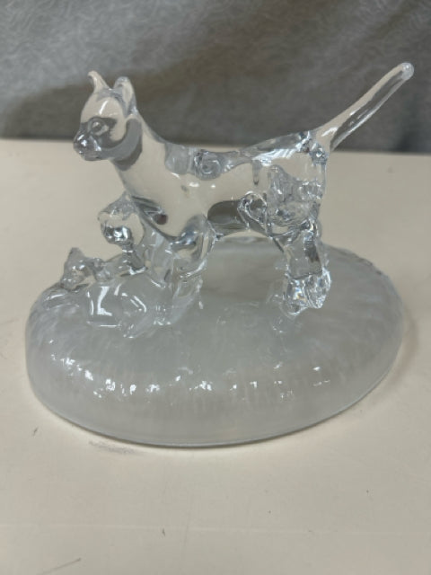 KITTENS AND CAT CRYSTAL FIGURINE