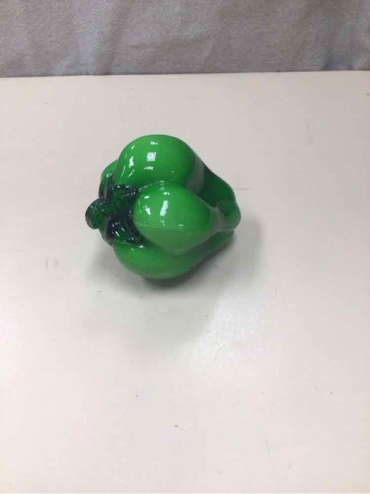 GREEN GLASS PEPPER
