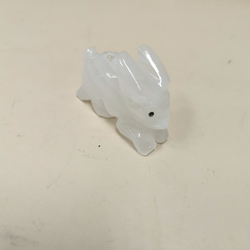 QUARTZ SHAPED RABBIT