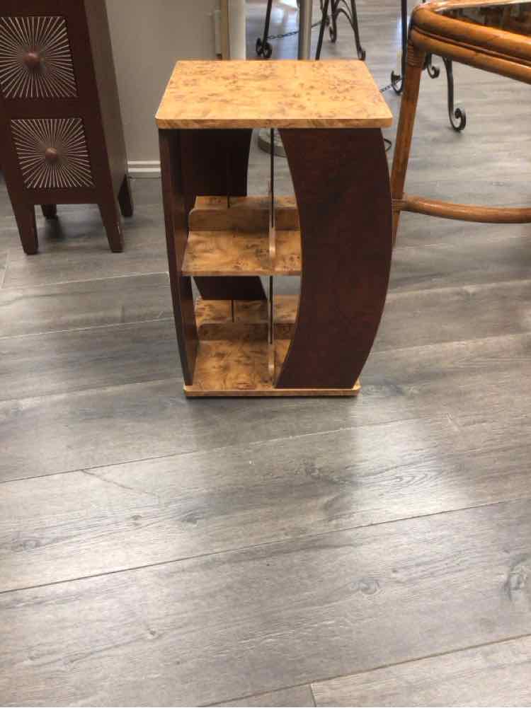 CAROUSEL SPINNING RACK