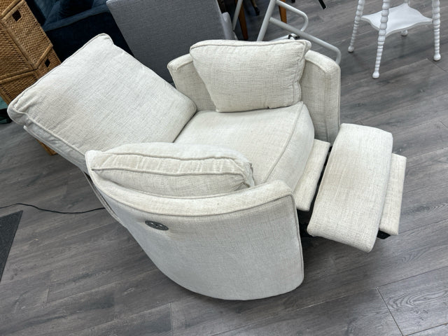 CREAMELECTRICRECLININGCHAIR