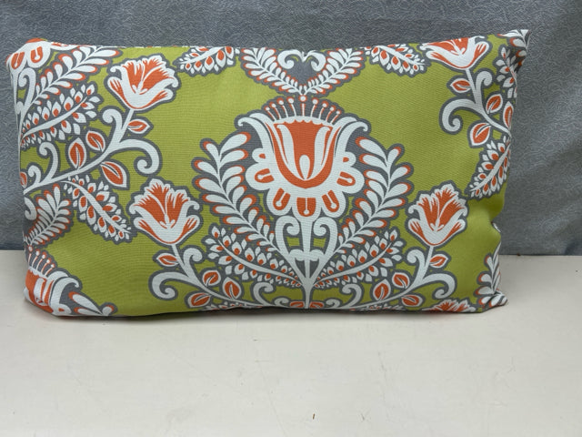GREEN WHITE ORANGE PILLOW