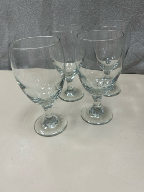 4 WINE GLASSES
