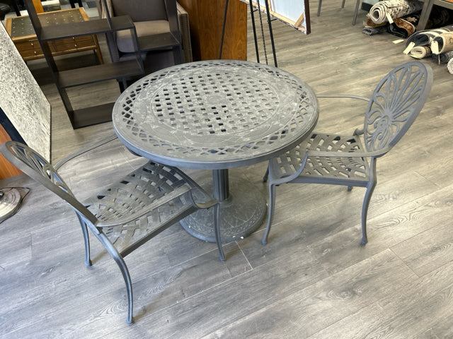 GREY ROUND IRON TABLE W/2 CHAIRS