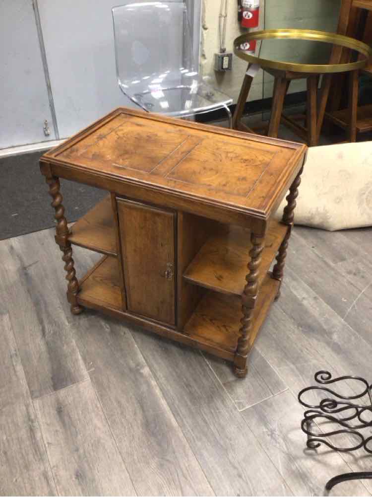 SPINDLE LEG PINE SIDE STAND