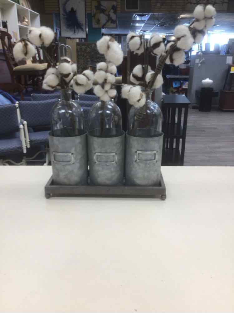 FARMHOUSE STYLE COTTON DECOR