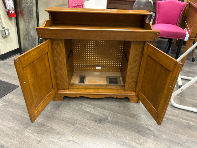 WOOD PAINTED CABINET W/2 TIER TOP