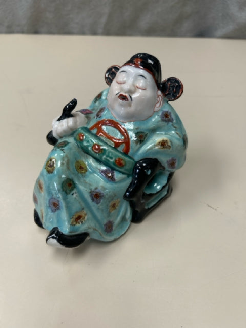 SMOKING MAN FIGURINE