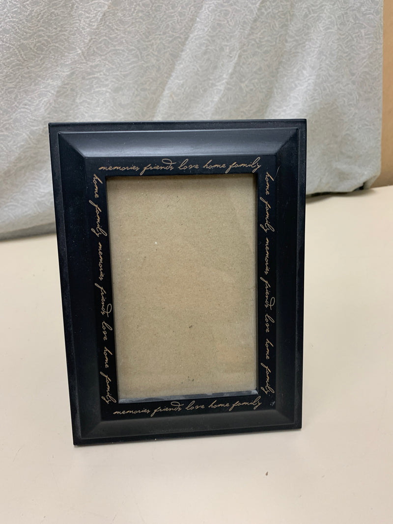 4 X 6 BLACK PIC FRAME W SCRIPT