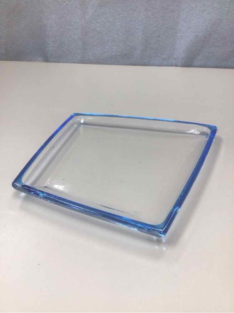BLUE TINT GLASS DISH