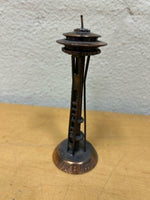 METAL SPACE NEEDLE DECOR