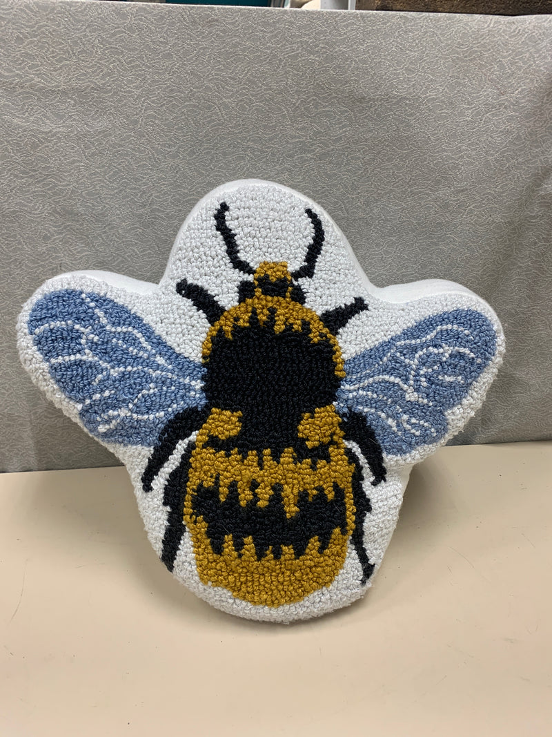 KNOTTED FRONT BEE PILLOW