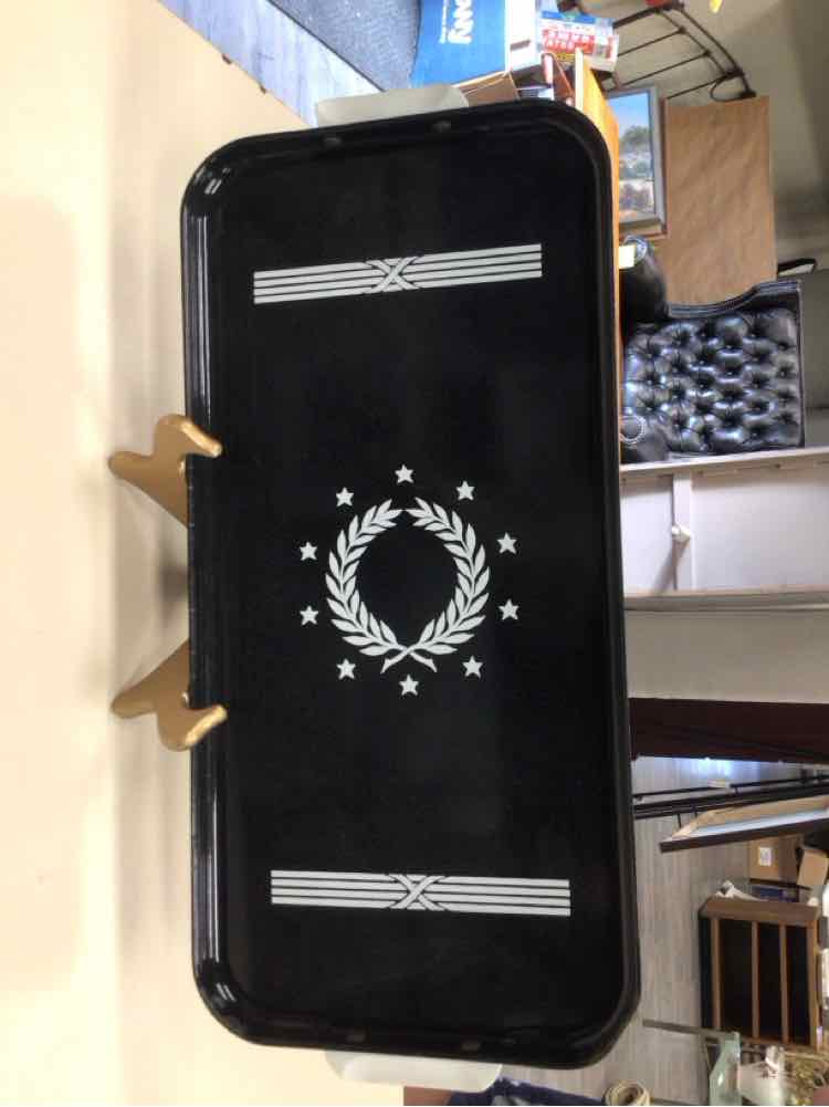 BLACK/WHITE SERVING TRAY