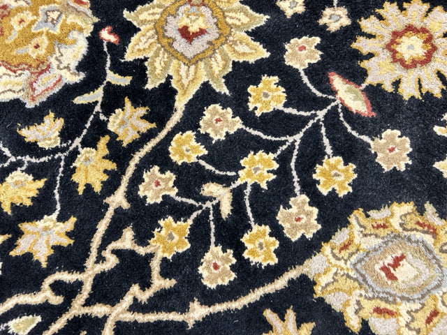 BLACK GOLD WOOL RUG