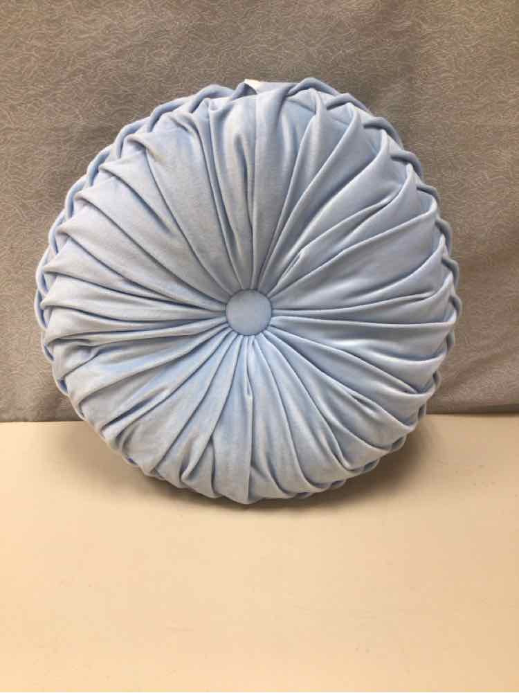 ROUND BLUE TUFTED PILLOW