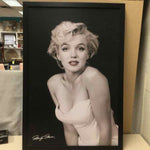 FRAMED MARILYN MONROE PHOTOGRAPH